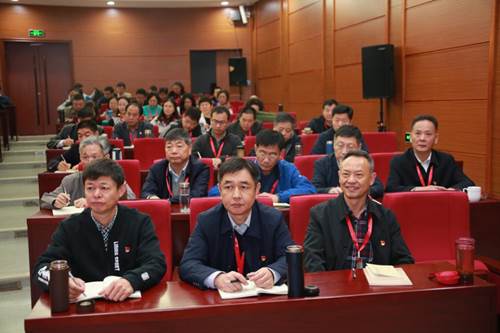 说明: http://www.hamc.edu.cn/__local/1/AD/29/5BD0276612D11120657DEF9CF88_98FA456A_1468E.png