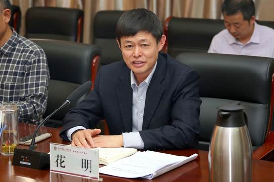 说明: http://www.hamc.edu.cn/__local/2/DB/F2/27F811AC865BAED957499B6FA47_97703463_6A6B.jpg