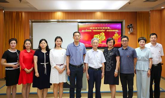 说明: http://www.hamc.edu.cn/__local/2/E0/11/2FB1D8BBF74490DFE567C577B38_D9199229_7E9E.jpg