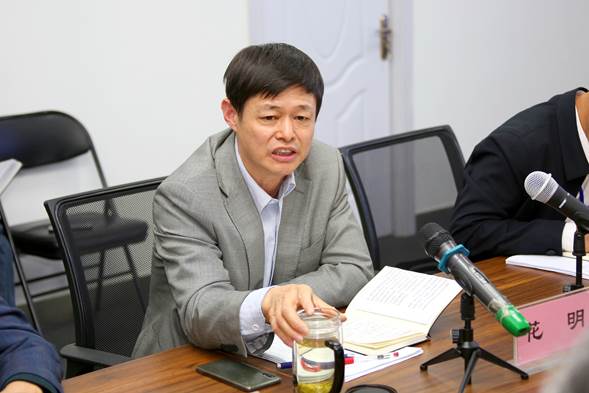 说明: http://www.hamc.edu.cn/__local/3/D8/DB/2D9FCF63422EAABB0073E2E031F_C5B46265_756B.jpg