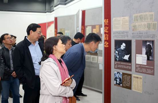 说明: http://www.hamc.edu.cn/__local/6/04/C2/48E3A8BAAFA6889FD17E0E257C4_FD83D6D9_714E.jpg