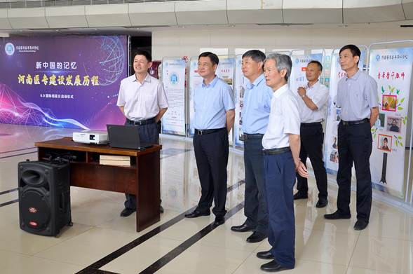 说明: http://www.hamc.edu.cn/__local/7/87/4F/F9B3929EF554F4046918F5201C0_B343D52F_925E.jpg