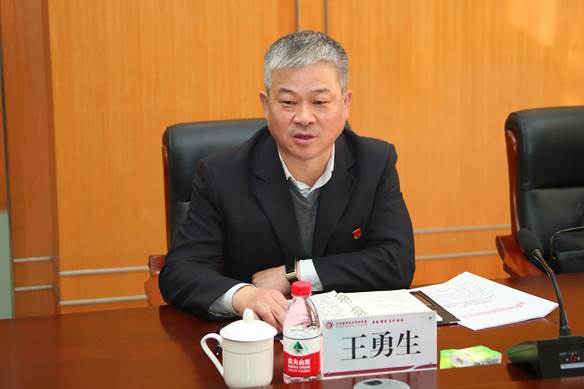 说明: http://www.hamc.edu.cn/__local/9/ED/68/1B070321AB23F1E1F95901BB526_AB33D2D0_5AC7.jpg