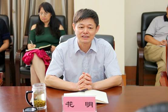说明: http://www.hamc.edu.cn/__local/A/49/61/377A35E0DE81DFE3928E10C0AB6_E64BB79C_69B9.jpg