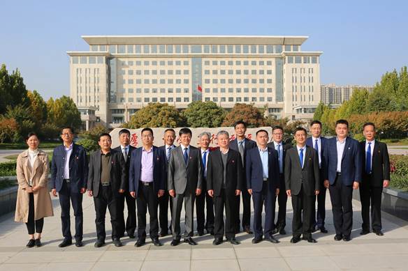 说明: http://www.hamc.edu.cn/__local/B/07/47/1C32A5B5F1B443C61502615CD36_81E09A35_A13F.jpg