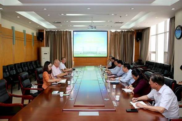 说明: http://www.hamc.edu.cn/__local/B/0F/3C/F78764519009129DAD880A3730D_4957A015_85AF.jpg