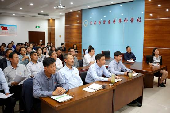 说明: http://www.hamc.edu.cn/__local/C/C7/B8/236A8F4BBAF4132E6A292F2ECAD_099ED082_86C3.jpg