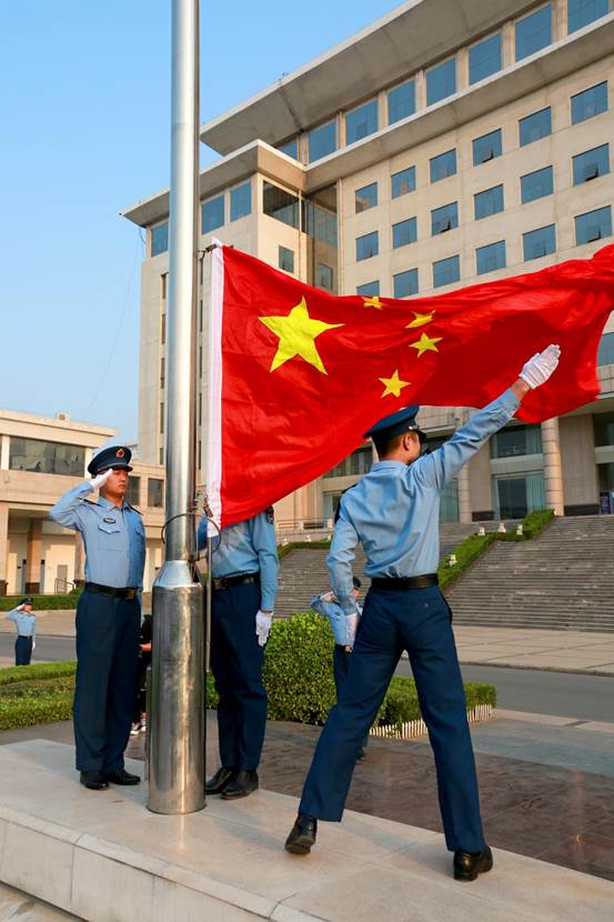 说明: E41A8897 拷贝