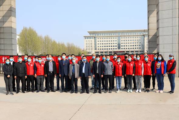 说明: https://www.hamc.edu.cn/__local/F/4B/50/8F6688218DF83E0BCC351804EC6_9A01C47A_925C.jpg